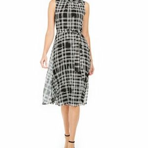 Plaid Sleeveless Dress